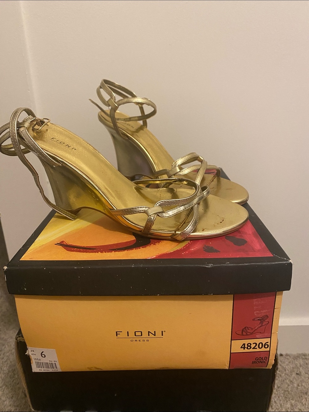 FIONI Clothing Metallic Gold Strappy Wedge Sandals